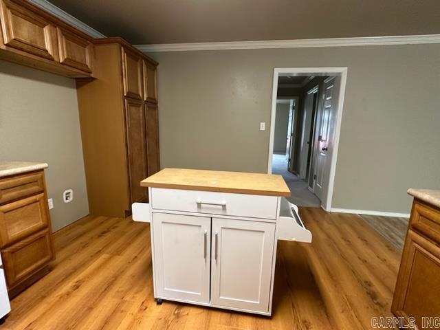 Building Photo - 586 Wisteria Dr