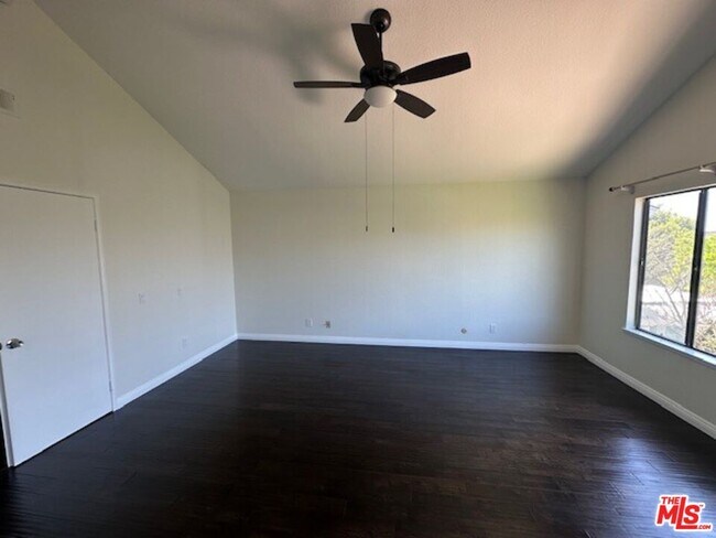 Building Photo - 6501 Bradley Pl