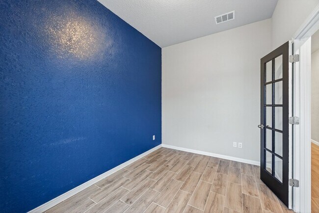 Building Photo - 14350 Gold Rush Pass