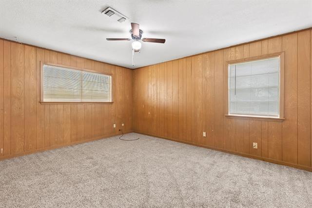 Building Photo - 706 Manson St