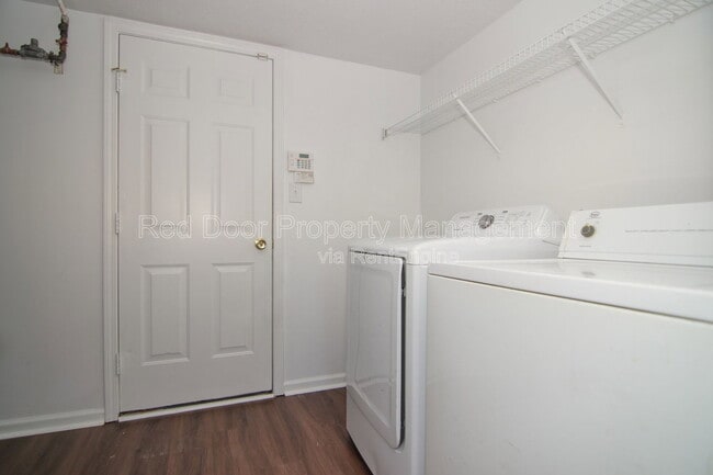 Building Photo - 12419 Deerview Dr