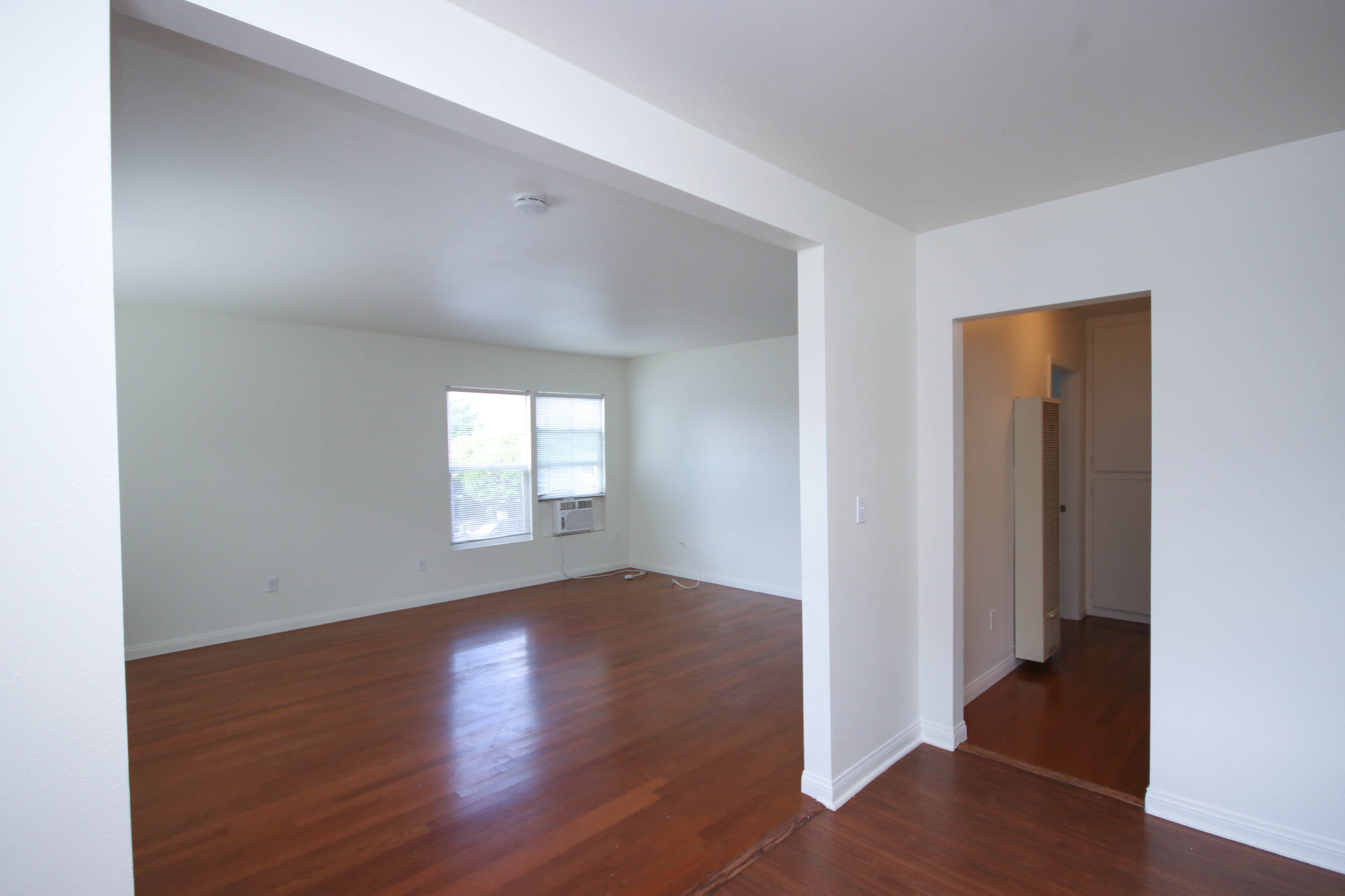 Building Photo - 3148 Abella St