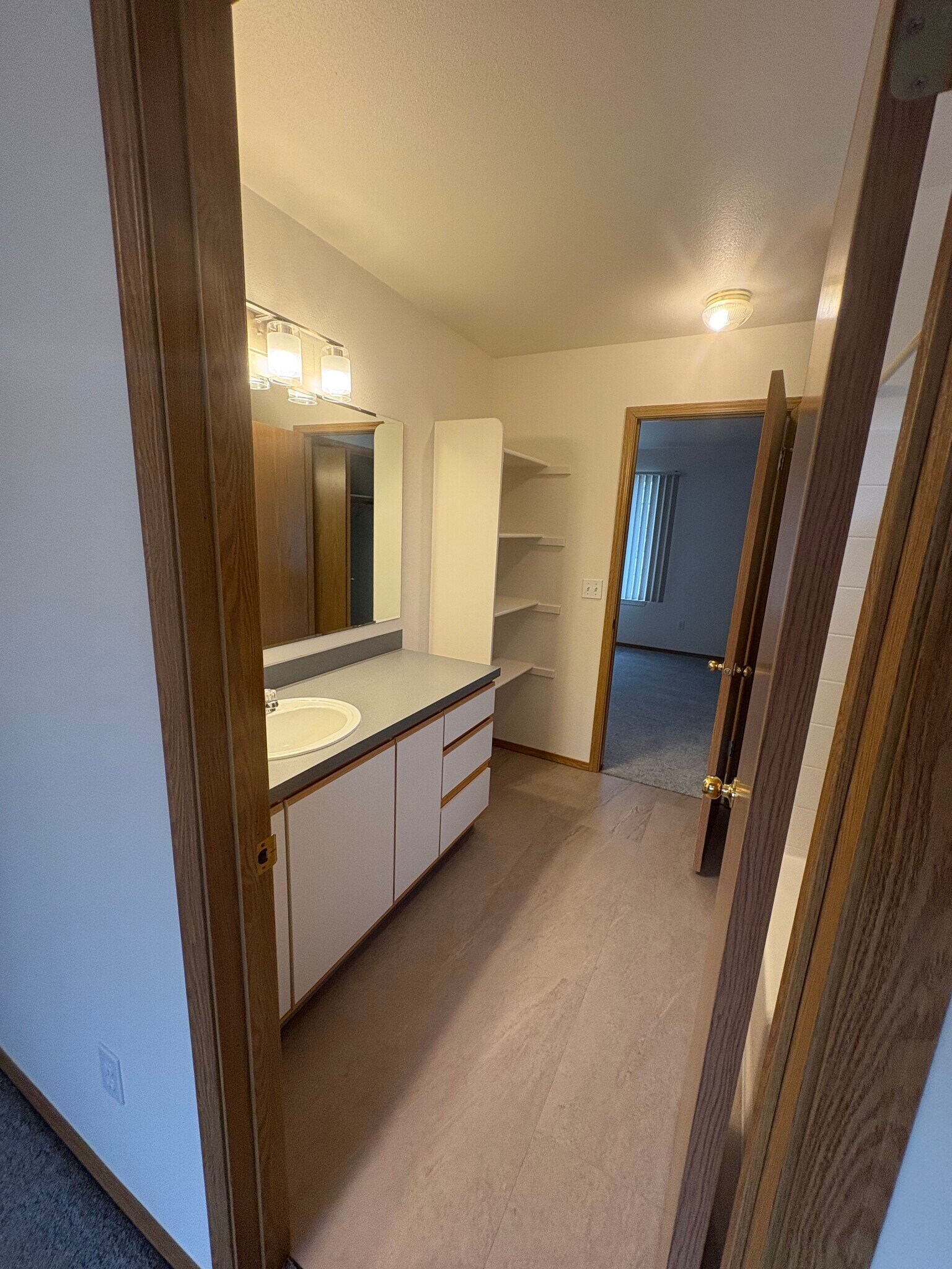 Building Photo - 3541 S Poco Loco Pl