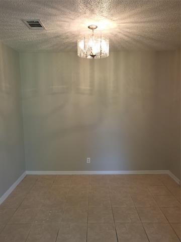 Building Photo - 3625 Stephenson Dr