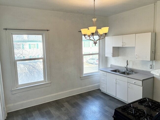 Building Photo - 343 S 100 E