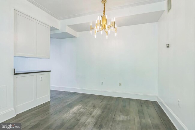 Building Photo - 1750 16th St NW