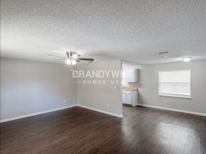 Building Photo - 5937 Camaro Dr W