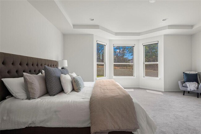 Building Photo - 1128 Villa Rialto View