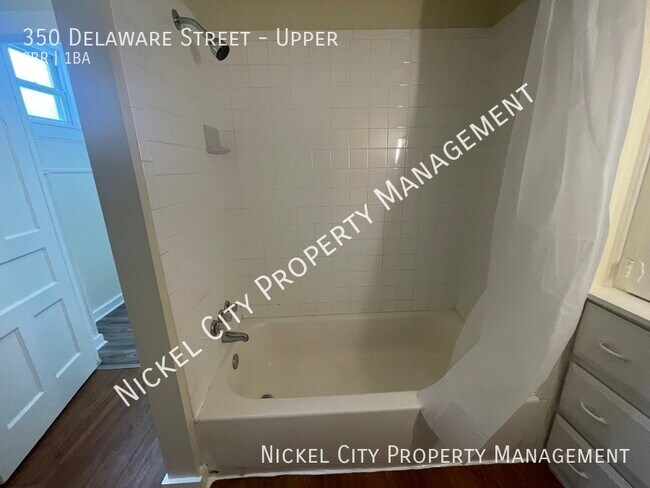 Building Photo - 350 Delaware St