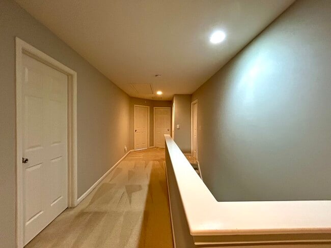 Building Photo - 5915 Parkstone Drive