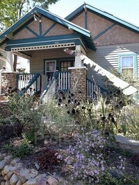 Building Photo - 2515 Broadway