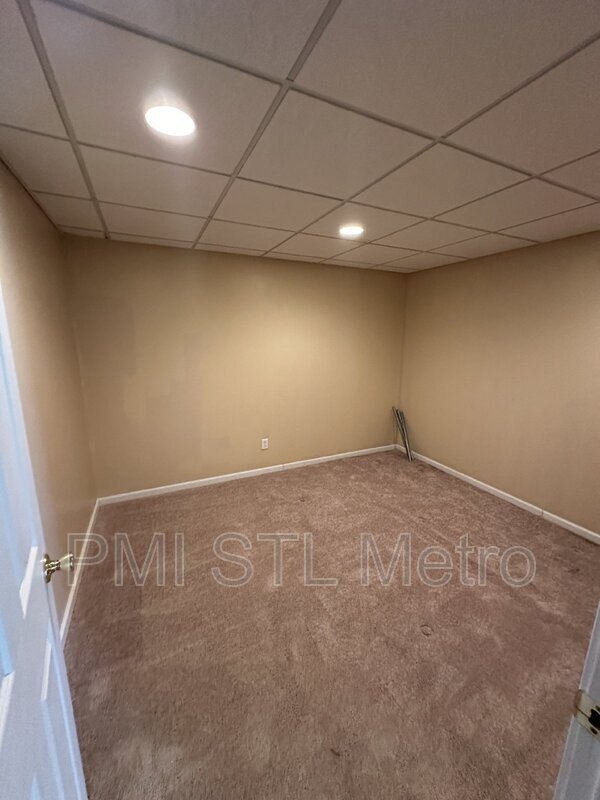 Building Photo - 12511 Sunview Ln