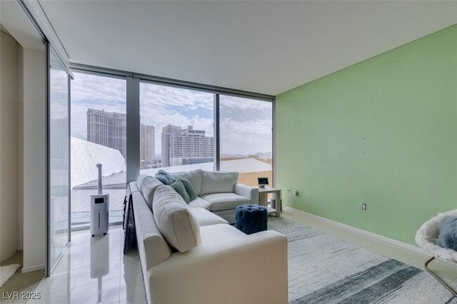Building Photo - 3722 Las Vegas Blvd S
