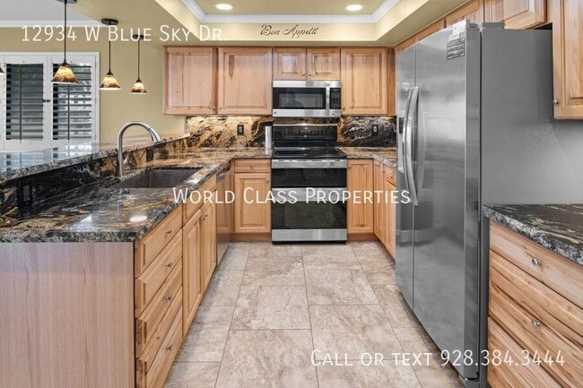 Building Photo - 12934 W Blue Sky Dr