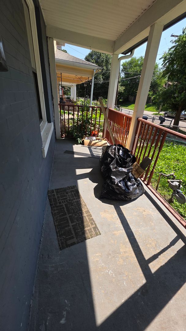 Building Photo - 3 Bed 2 Bath Rare to Rent!