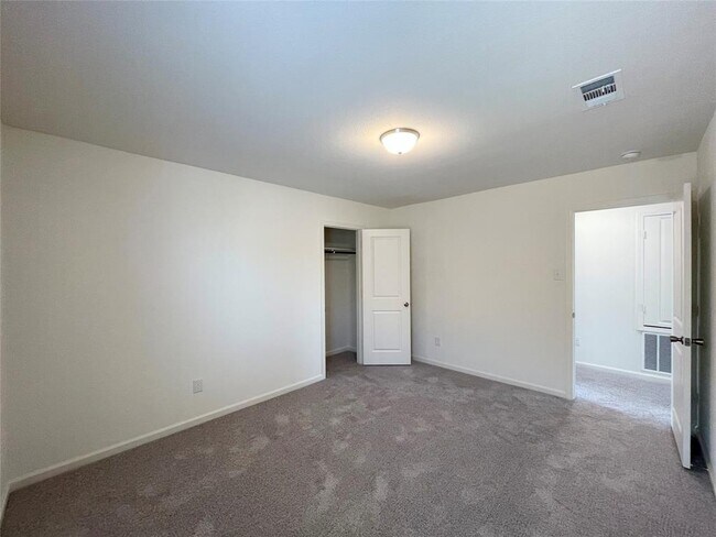 Building Photo - 6820 Bonanza Way
