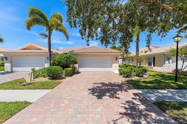 Building Photo - 9083 SE Hawks Nest Ct