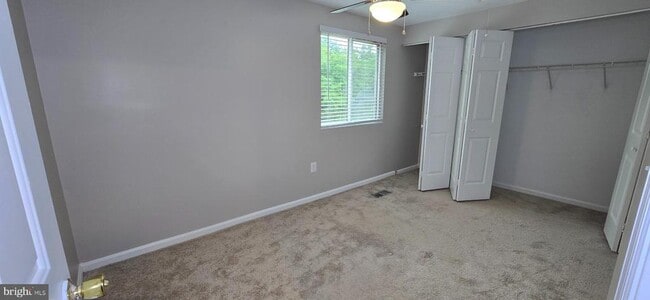 Building Photo - 3591 Laurel View Ct