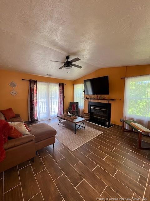 Building Photo - 661 Bartons Landing Pl