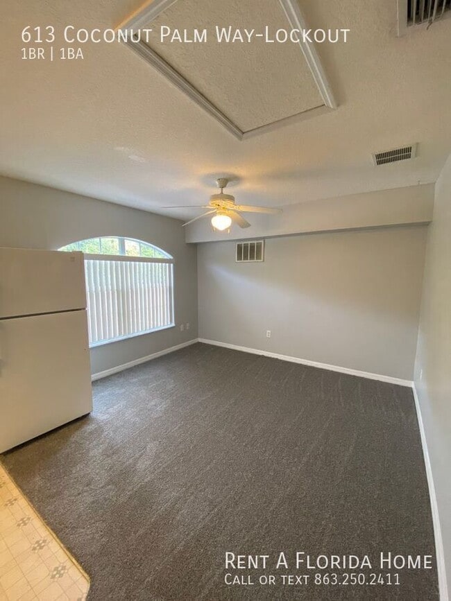 Building Photo - 613 Coconut Palm Way
