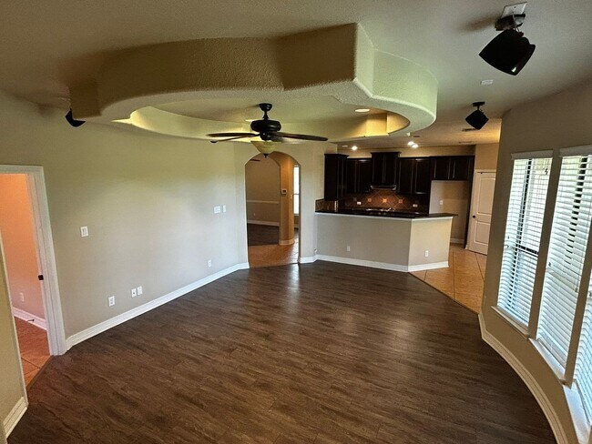 Building Photo - Beautiful Home for rent in Stillwater Ranch