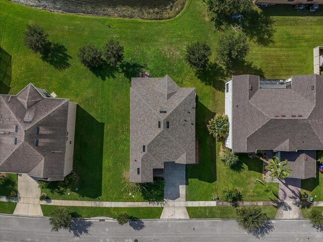 Building Photo - 1527 Angler Avenue