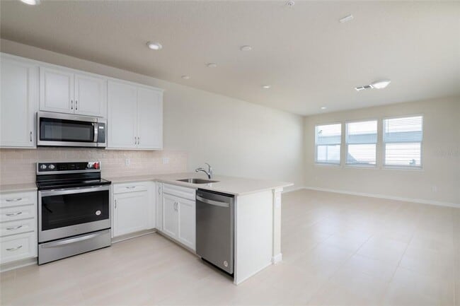 Building Photo - The perfect home waiting for you!