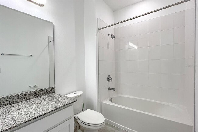 Building Photo - 15589 Willow Arbor Cir