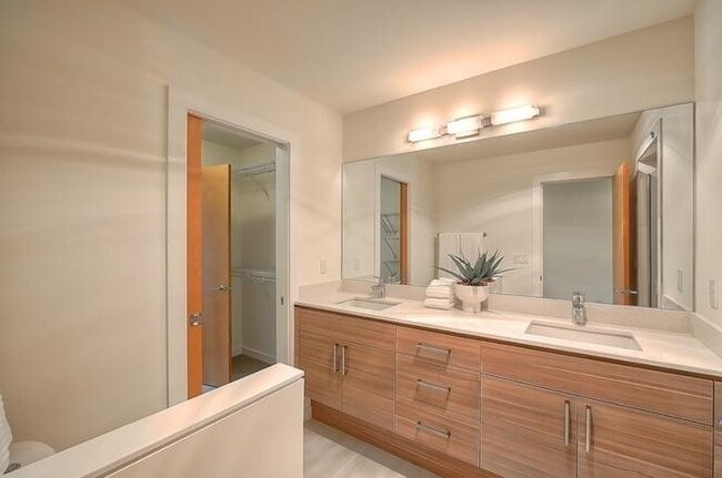 Building Photo - 2311A 48th Ave SW