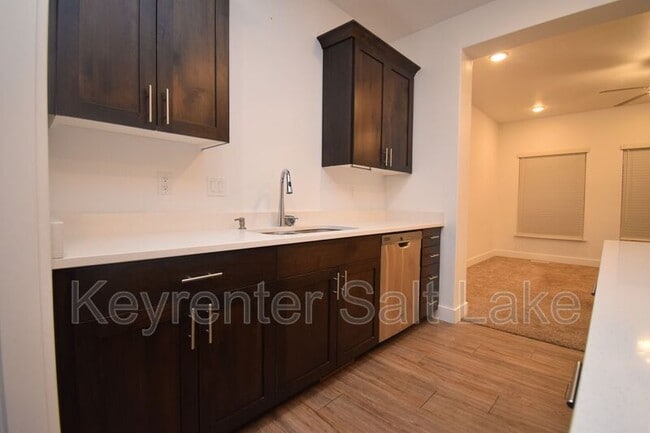 Building Photo - 2726 E Iron Bark Alley