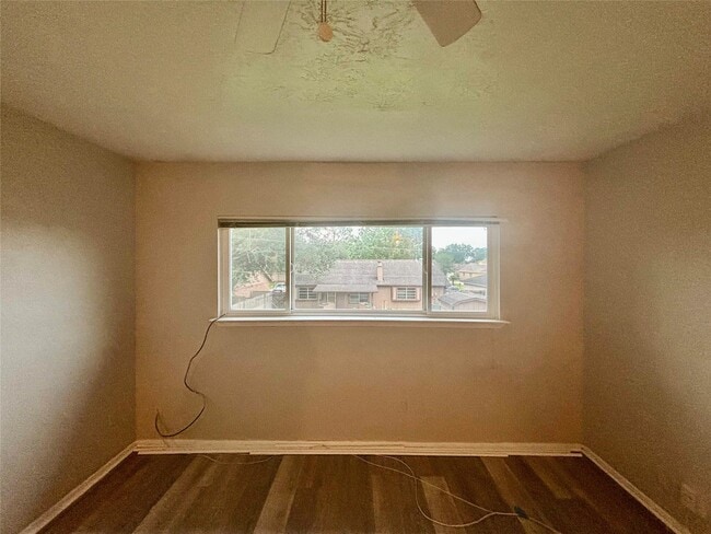 Building Photo - 16327 Quail Echo Dr