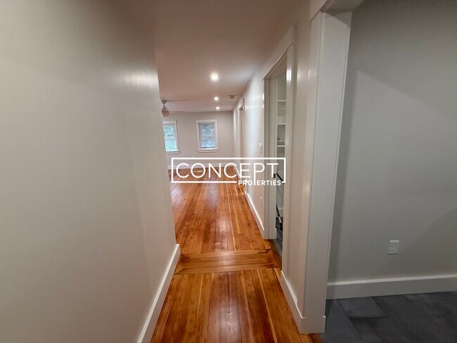 Building Photo - 38A Gibson St. Unit 3B