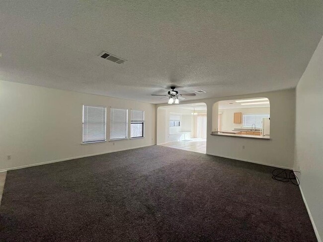 Building Photo - 905 Justeford Dr