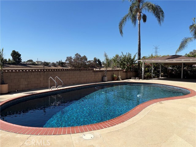 Building Photo - 1742 La Mesa Oaks Dr