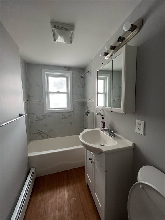 Primary Photo - 44 Kelvin St