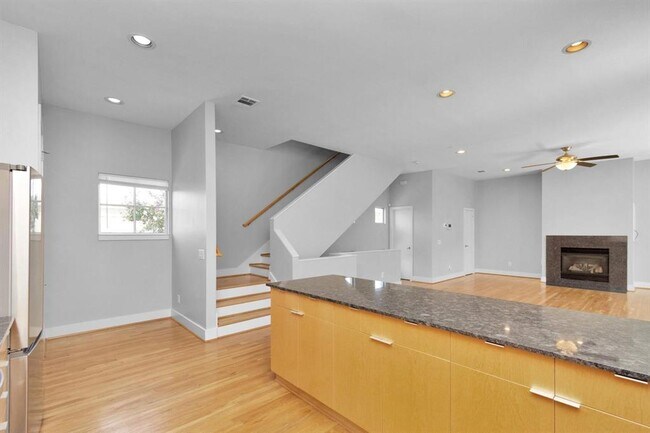 Building Photo - 4339 O'Reilly