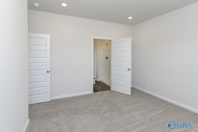 Building Photo - 103 Betty Williams Dr