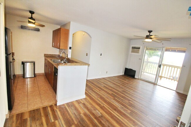 Building Photo - Kihei Villages Upper-Level Front Row Ocean...
