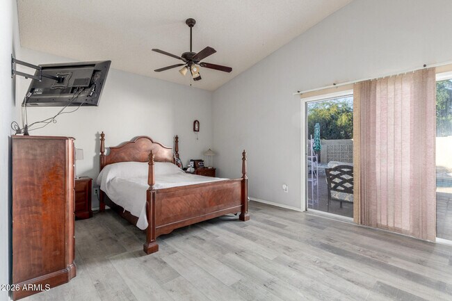 Building Photo - 5210 E Elmwood Cir