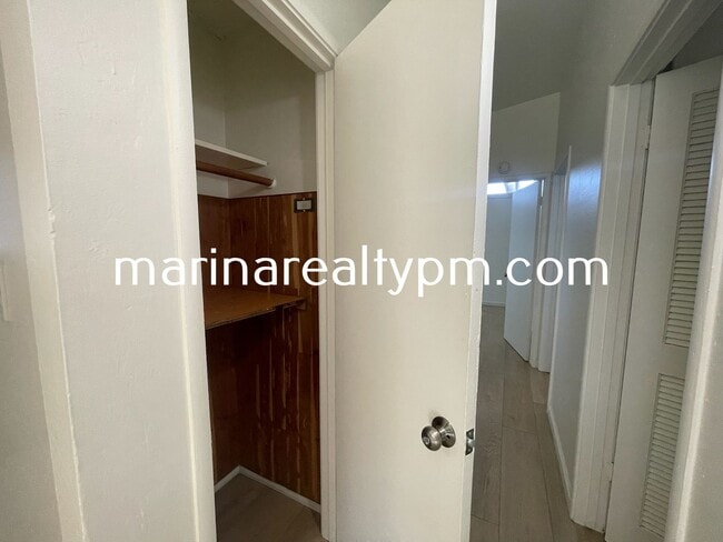 Building Photo - Vallejo 3BR/1BA Single-Family Home with Garage & Large Backyard