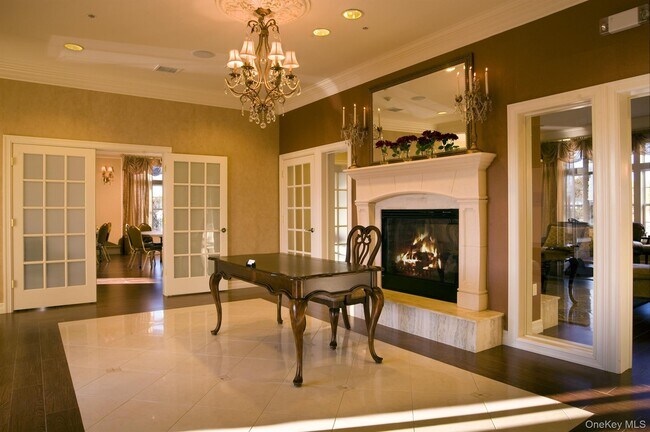 Building Photo - 310 Tower Ridge Cir
