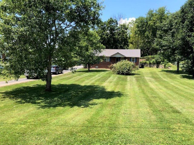 Building Photo - 3 Bdrm/1 Bath Brick Home  Kingsport TN