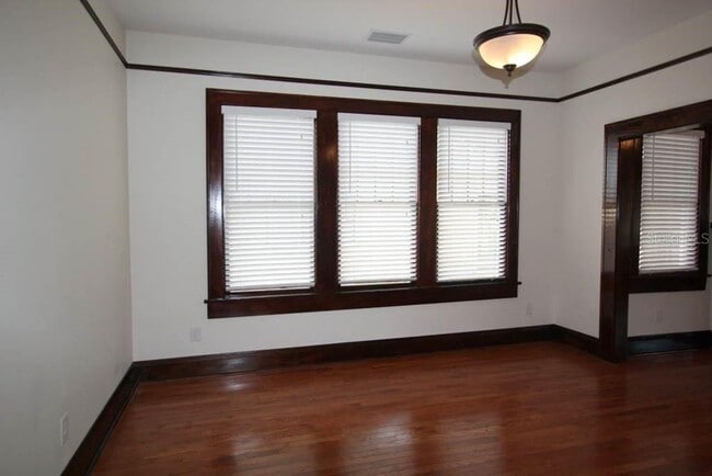 Building Photo - 2404 N Morgan St
