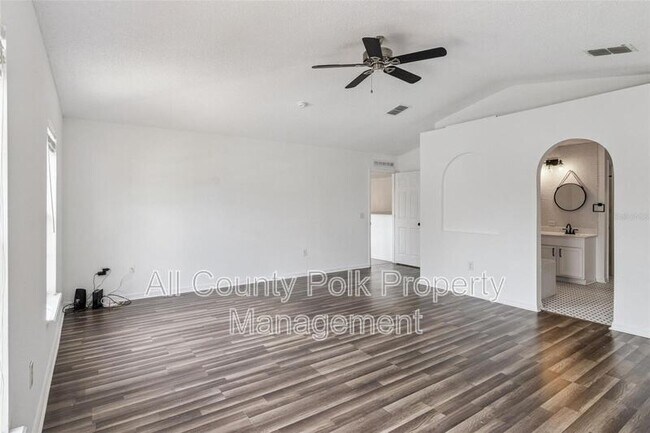 Building Photo - 455 Danube Dr