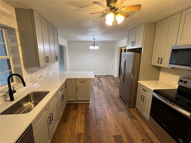 Building Photo - 1745 Mineral Springs Rd