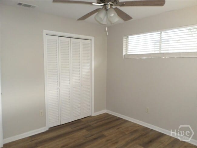 Building Photo - 2145 Louisiana Ave