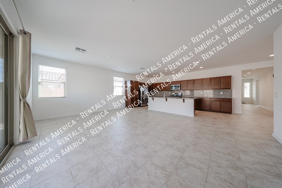 Building Photo - 14830 W Gray Fox Trl