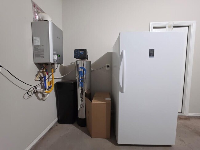 Building Photo - 6308 Polo Grounds Ct