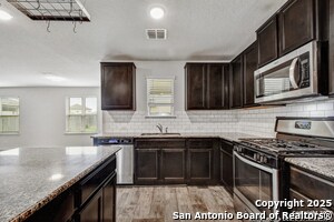Building Photo - 9627 Baytown Coast