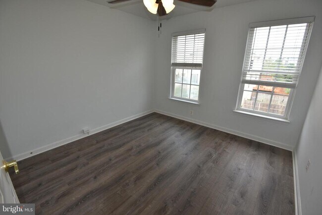 Building Photo - 21821 Ladyslipper Sq
